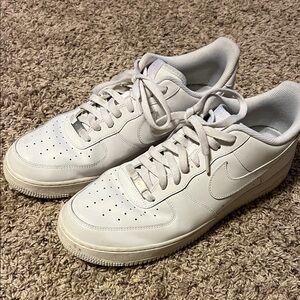 Nike Men's White AF1 Sneakers